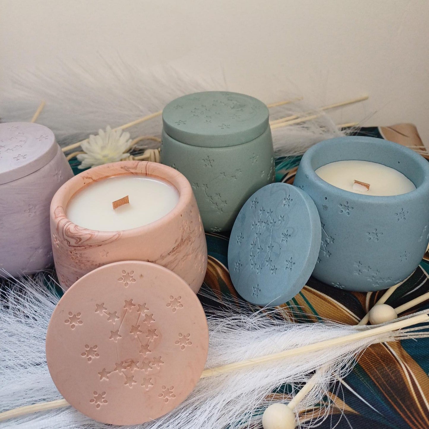 L'étoile - Bougie parfumée et bougeoir en jesmonite