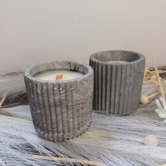 Calbombe - Bougie parfumée et bougeoir en jesmonite