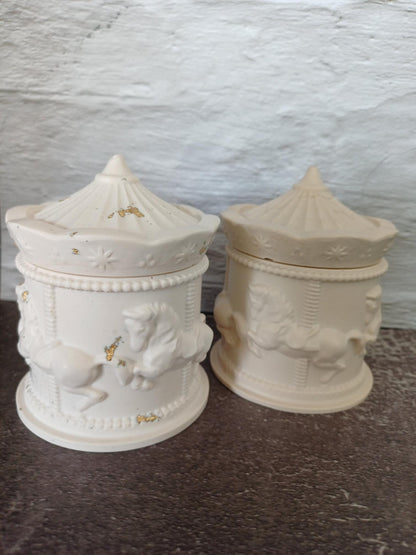 Manège - Bougie parfumée et bougeoir en jesmonite